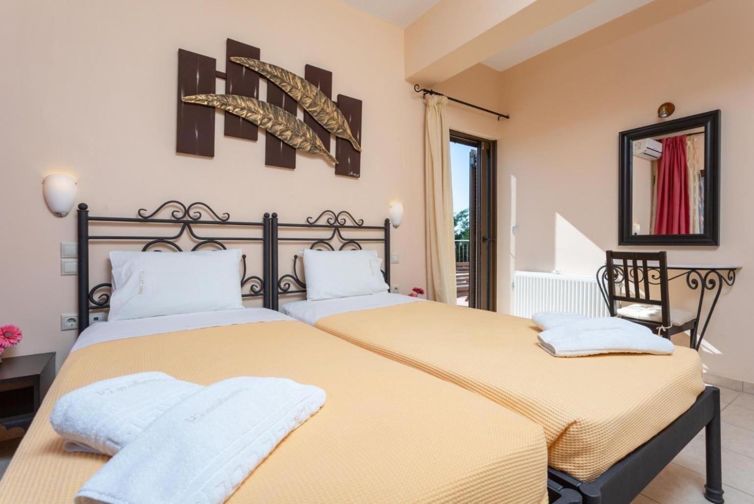 Villa Eufrosini Svoronata Extérieur photo