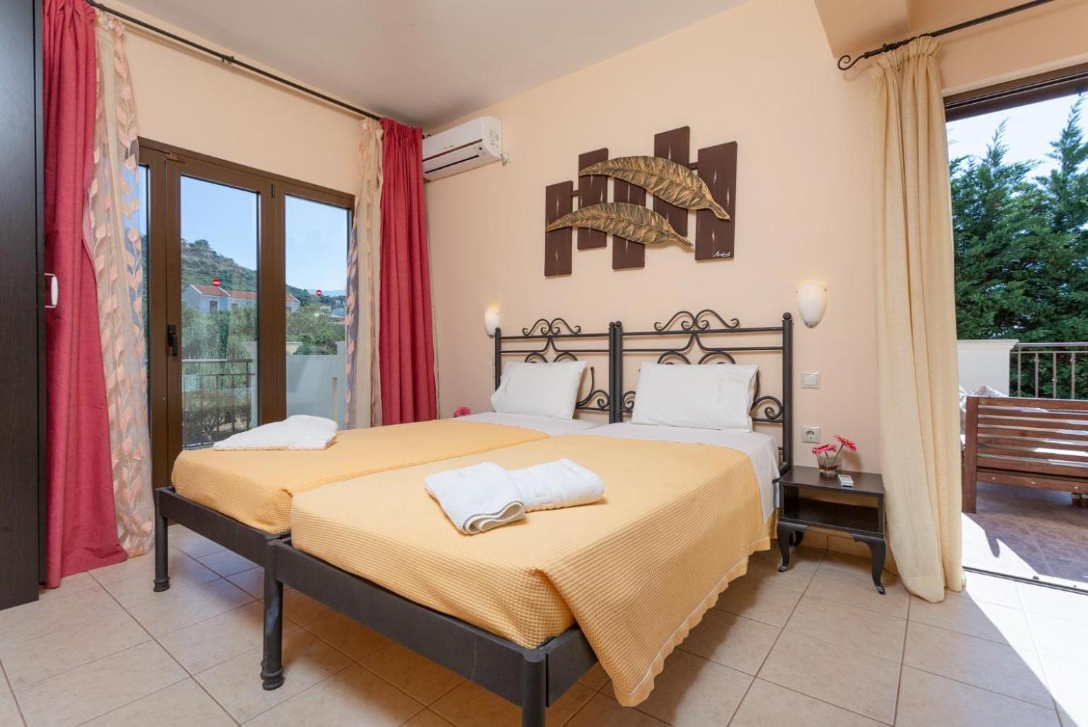 Villa Eufrosini Svoronata Extérieur photo