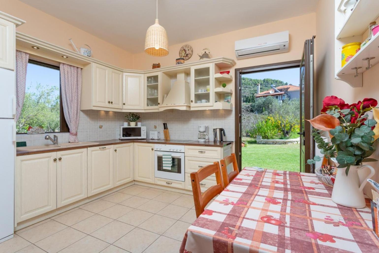 Villa Eufrosini Svoronata Extérieur photo